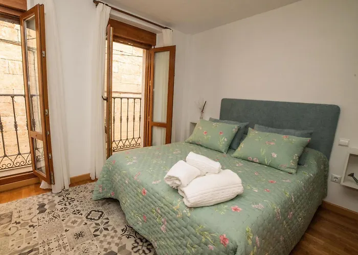 Tu Refugio En La Plaza Mayor דירה